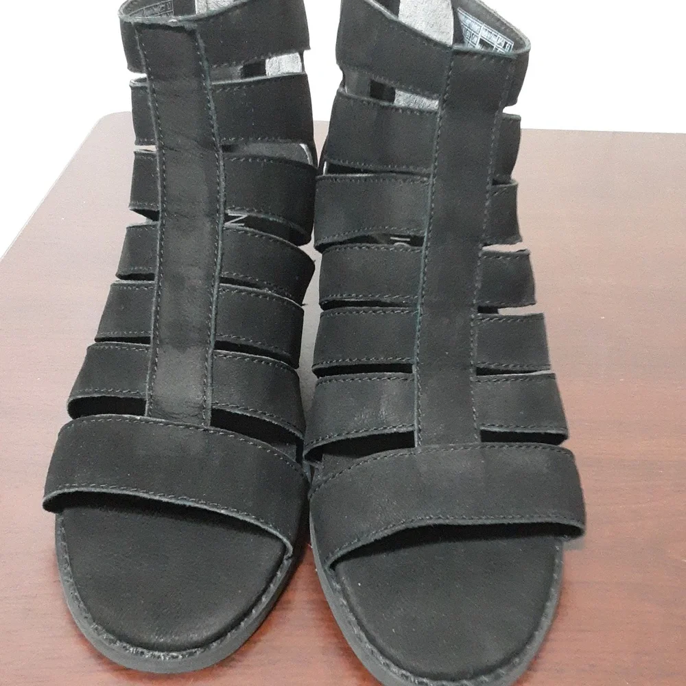 Vionic Harlow Gladiator‎ Cage Block Heel Shoe 6.5